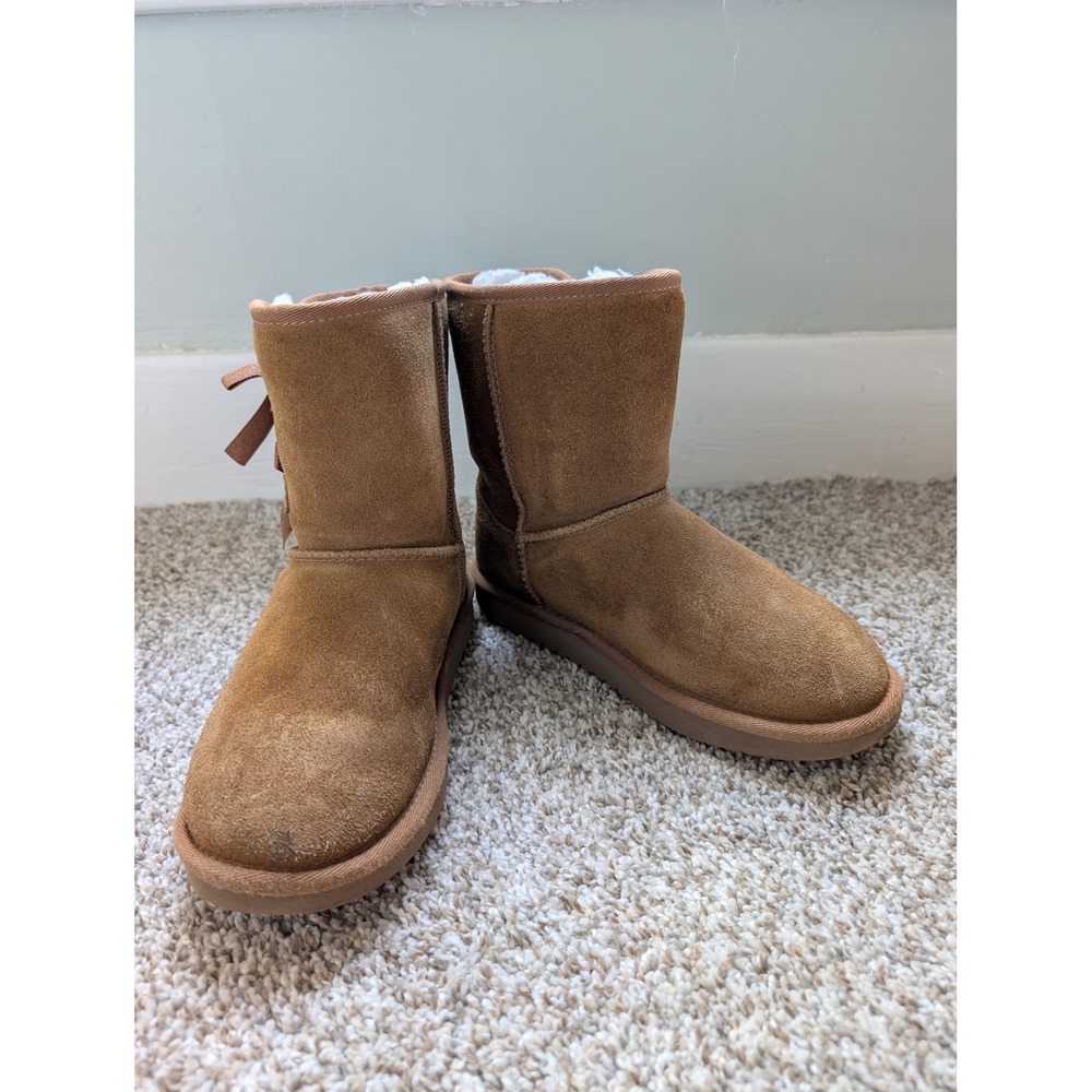 Koolaburra by UGG Victoria Boot Kids Size 3 Chestnut Good Suede Bows 1019372